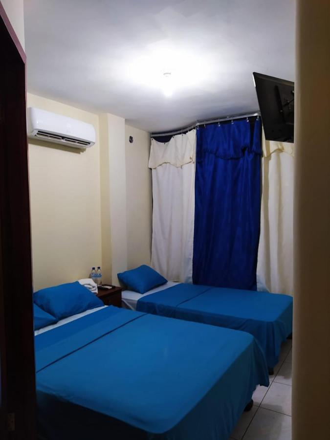 Hostal Venecia -Tu Casa En Manta. Bagian luar foto