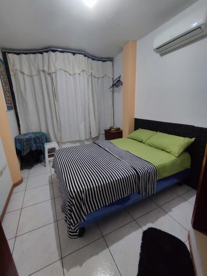 Hostal Venecia -Tu Casa En Manta. Bagian luar foto