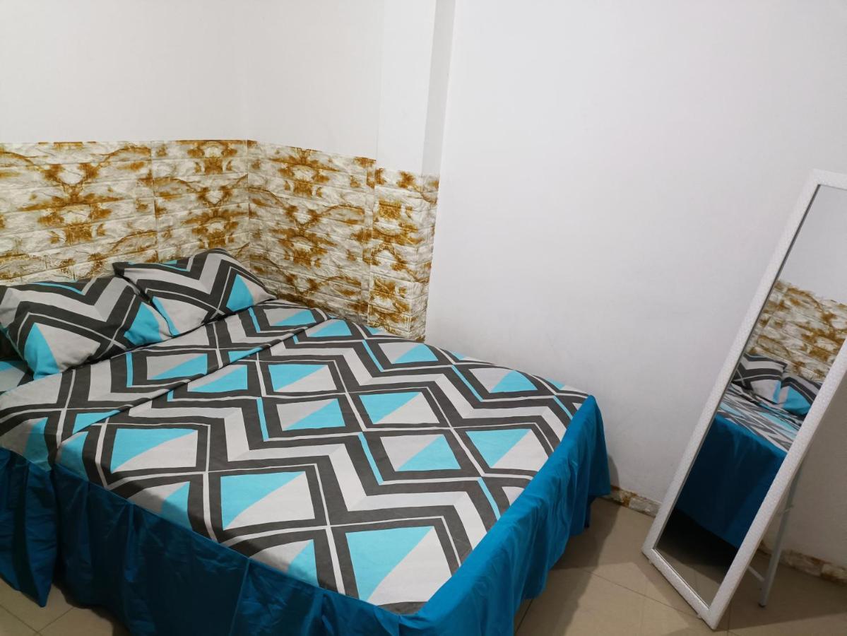 Hostal Venecia -Tu Casa En Manta. Bagian luar foto