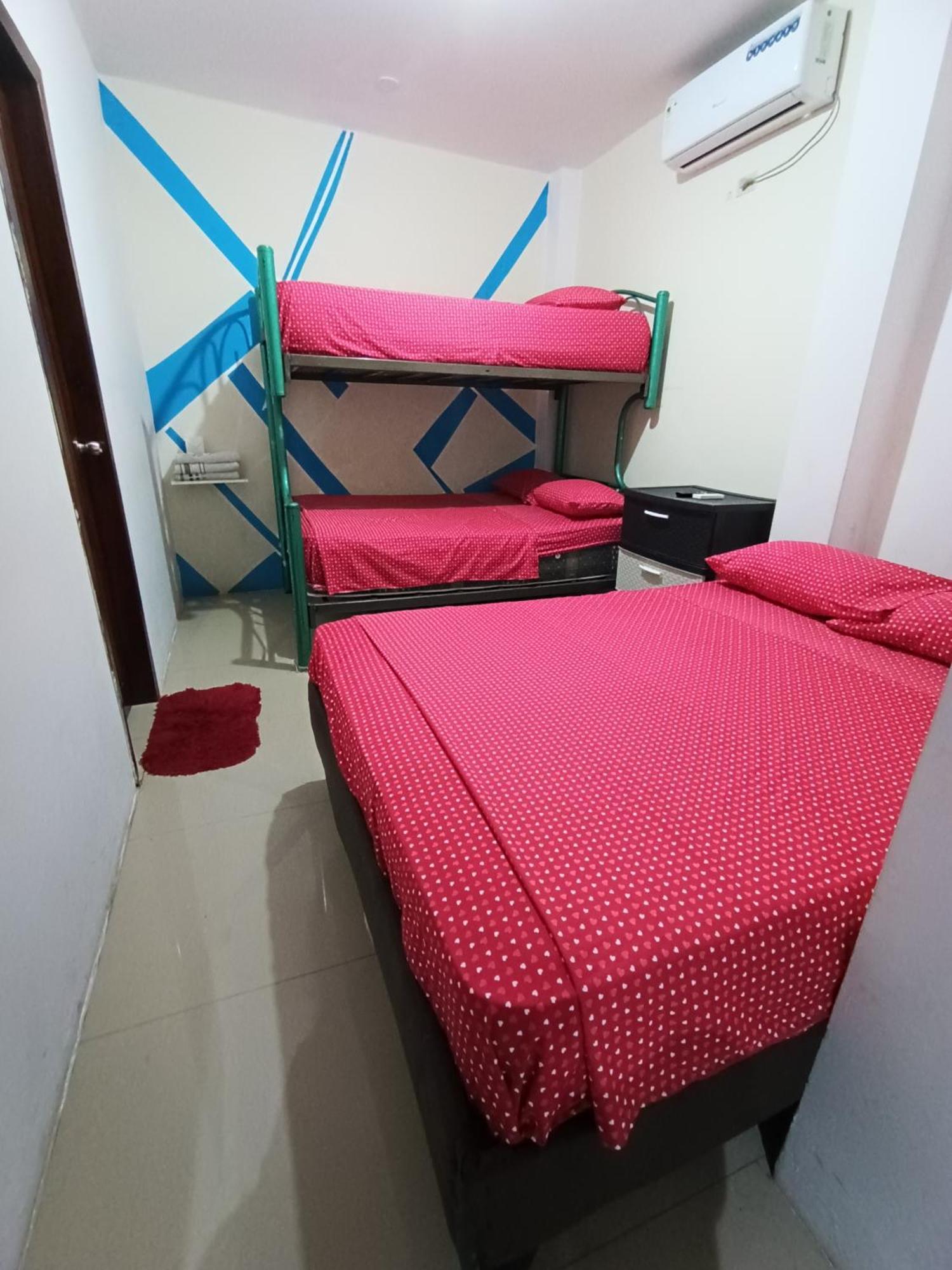 Hostal Venecia -Tu Casa En Manta. Ruang foto